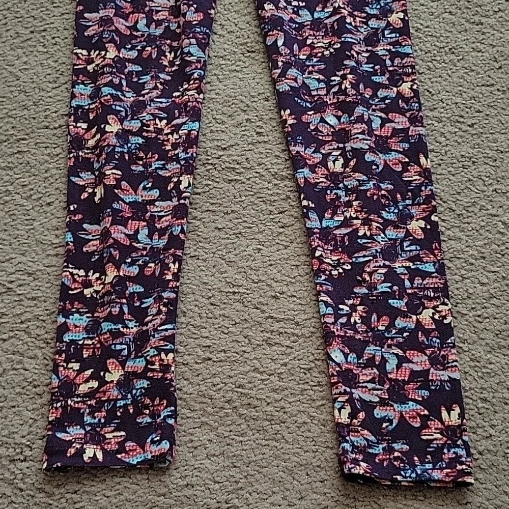 LuLaRoe Tween Leggings